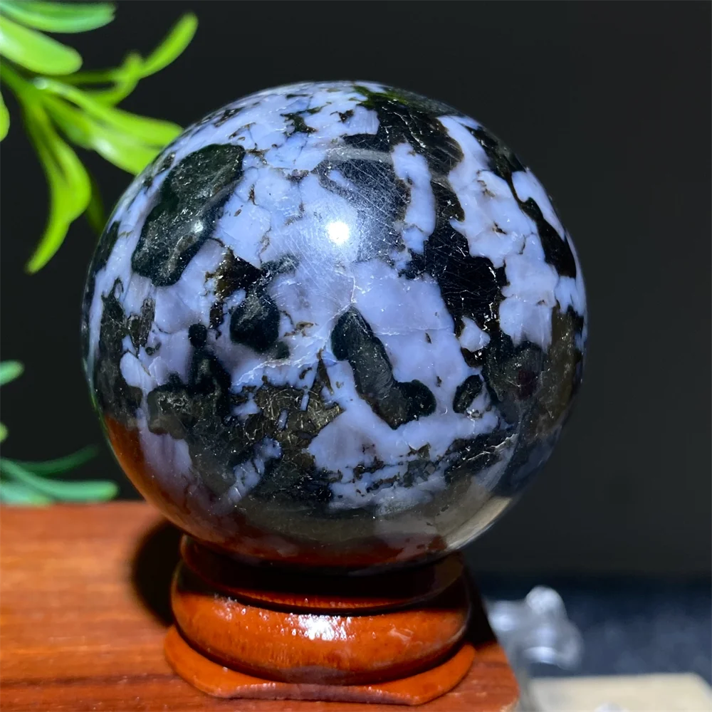 Natural Stones Gabbro Quartz Crystal  Balls Fengshui  Wichcraft Gifts Sphere Wicca Energy Reiki Healing Meditation Chakra