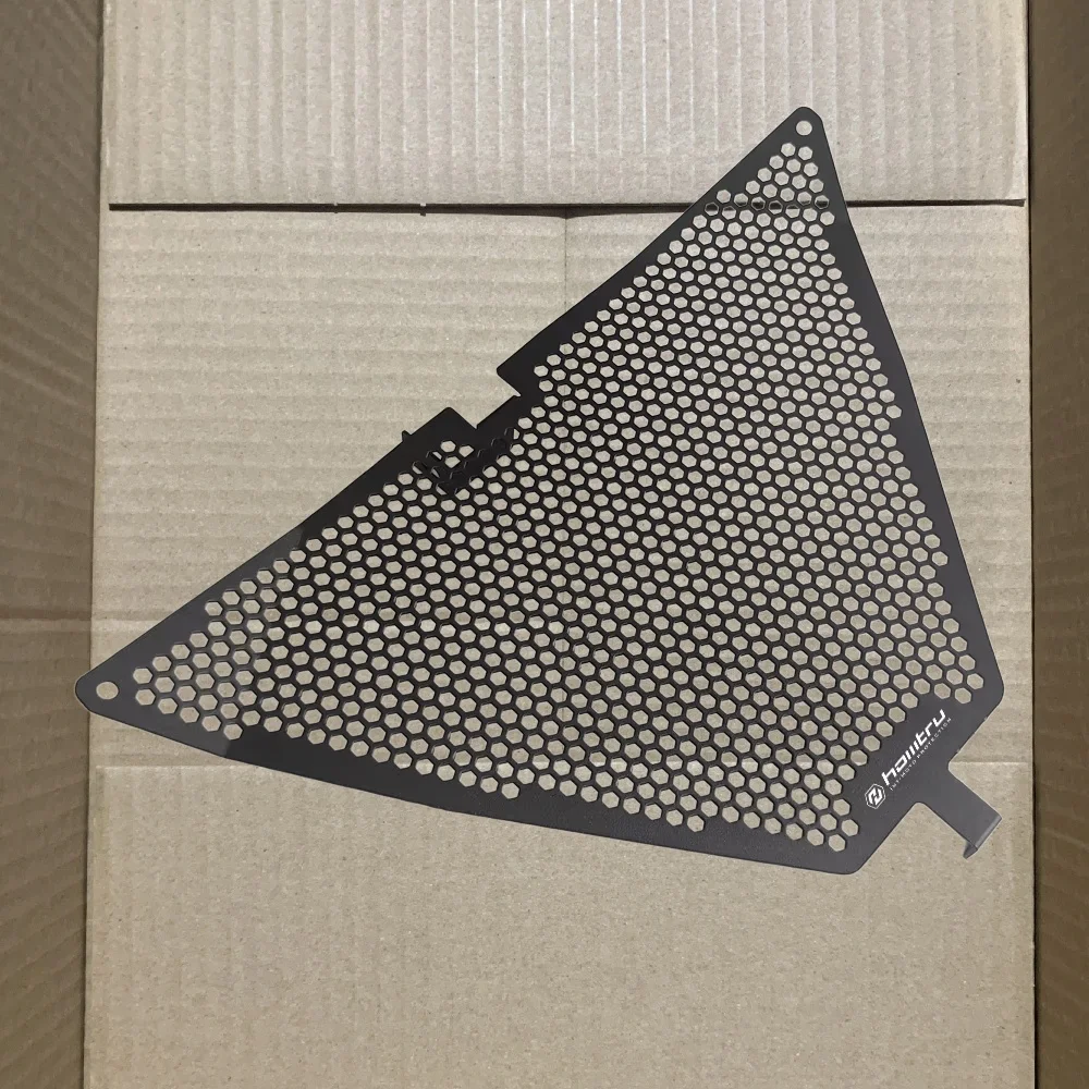 

Декоративная накладка на радиатор мотоцикла (сотовая структура) для Kawasaki ZX-6R ZX6R 2024-2026