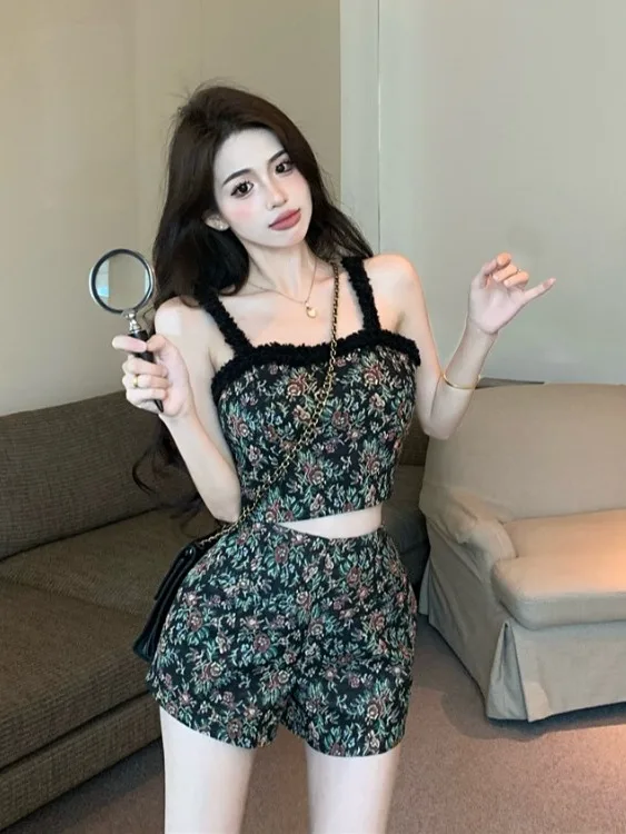 

High Waist Floral Embroidery Short Pants Set Women's Slim Fit Summer Fashion Two-Piece Suit High Waist Short Pants Set