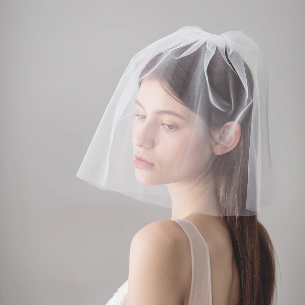 V612 White Short Wedding Bridal Veil Two-Layer Plain Tulle Cut Edge Bride to Be Veil Women Handmade Headdress Veil