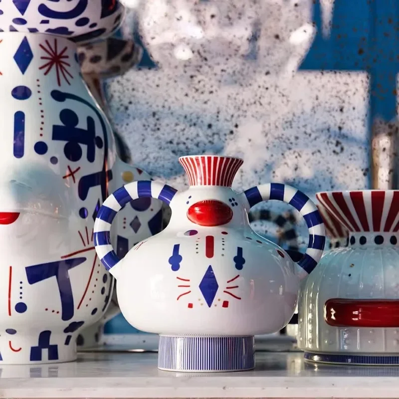 【Popular】Popular Design Animal Series Vase Crafts Animal Series Vase Ornament Home Decorations
