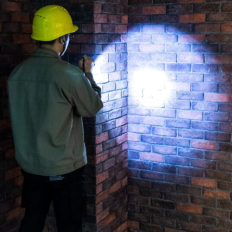 DELI DL551003 LED Strong Light Rechargeable Flashlight USB 5 Modes Long Time Outdoor Camping Powerful Flashlight