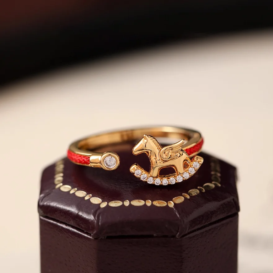 2026 New Red Rope Horse Ring for Women Adjustable Exquisite Fashion Versatile Finger Ring Bijoux Femmes