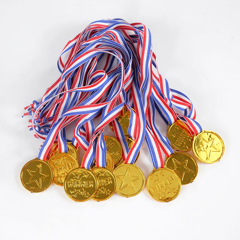 PinMiFillers-Trophée de noix de coco pour enfants, plastique doré, prix de jeu de sport, jouet de récompense, football pour enfants, faveurs de fête