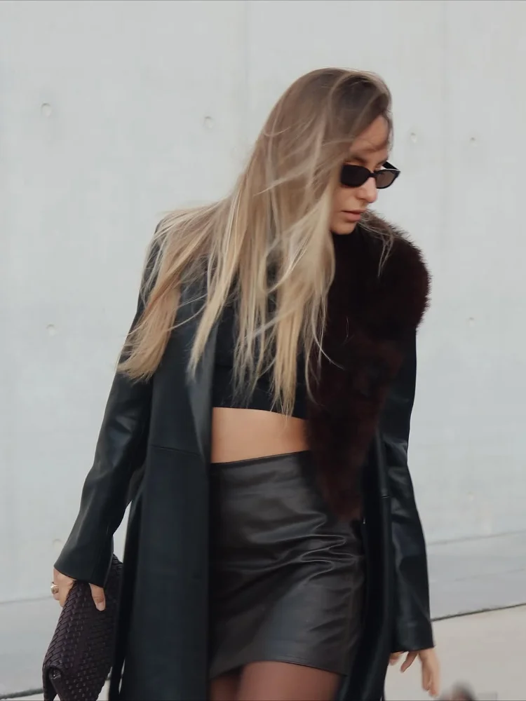 

Women Chic Fur Collar Patchwork Leather Jacket Casual Lace Up Full Sleeve Loose Long Coats 2026 Lady Winter Street Fashion Wear