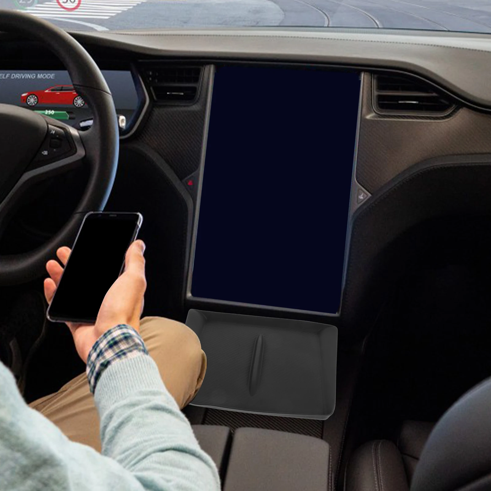 

Wireless Charging Anti-Slip Pad Silicone Scratch-Resistant Fast Charging Center Console Mat For Y/3 Car Interior