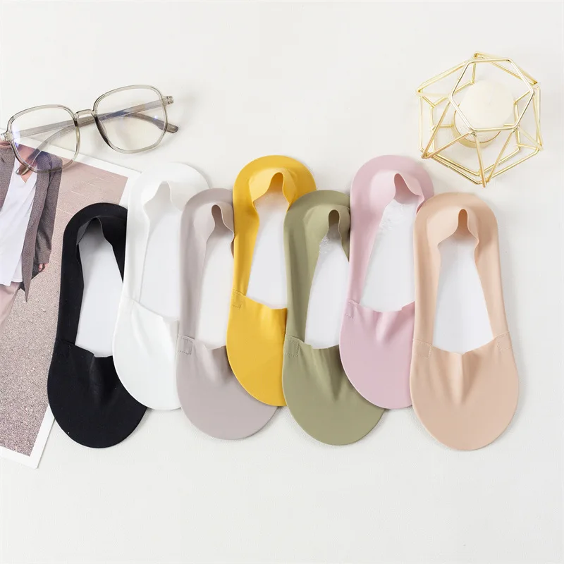 3 Pairs Boat Socks Invisible Low Top Casual Summer Breathable Silicone Non-slip Comfortable Cotton Bottom Women's Socks Factory