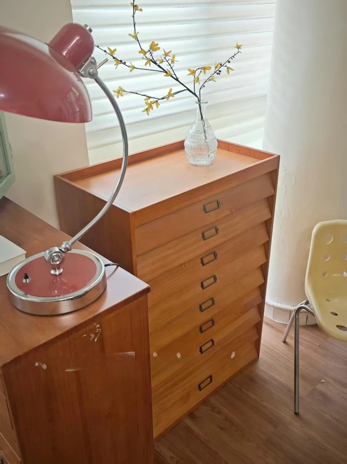 Solid wood retro multi-draw cabinet, bucket cabinet, household sundries storage locker