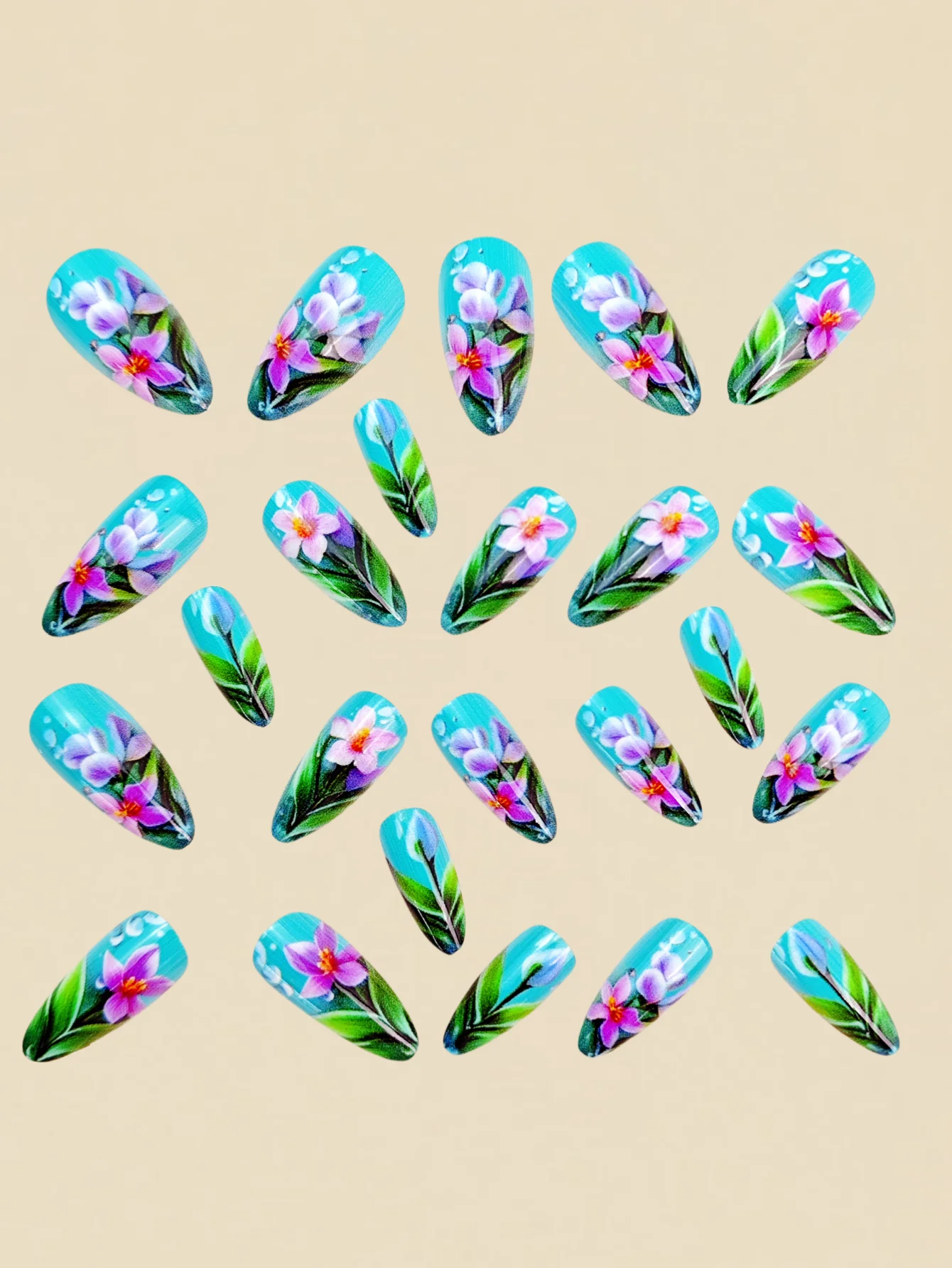 Toppe per unghie verdi per unghie di mandorla di media lunghezza, toppe per unghie con motivo floreale vegetale alla moda primaverile ed estivo, 24 chiodi staccabili p