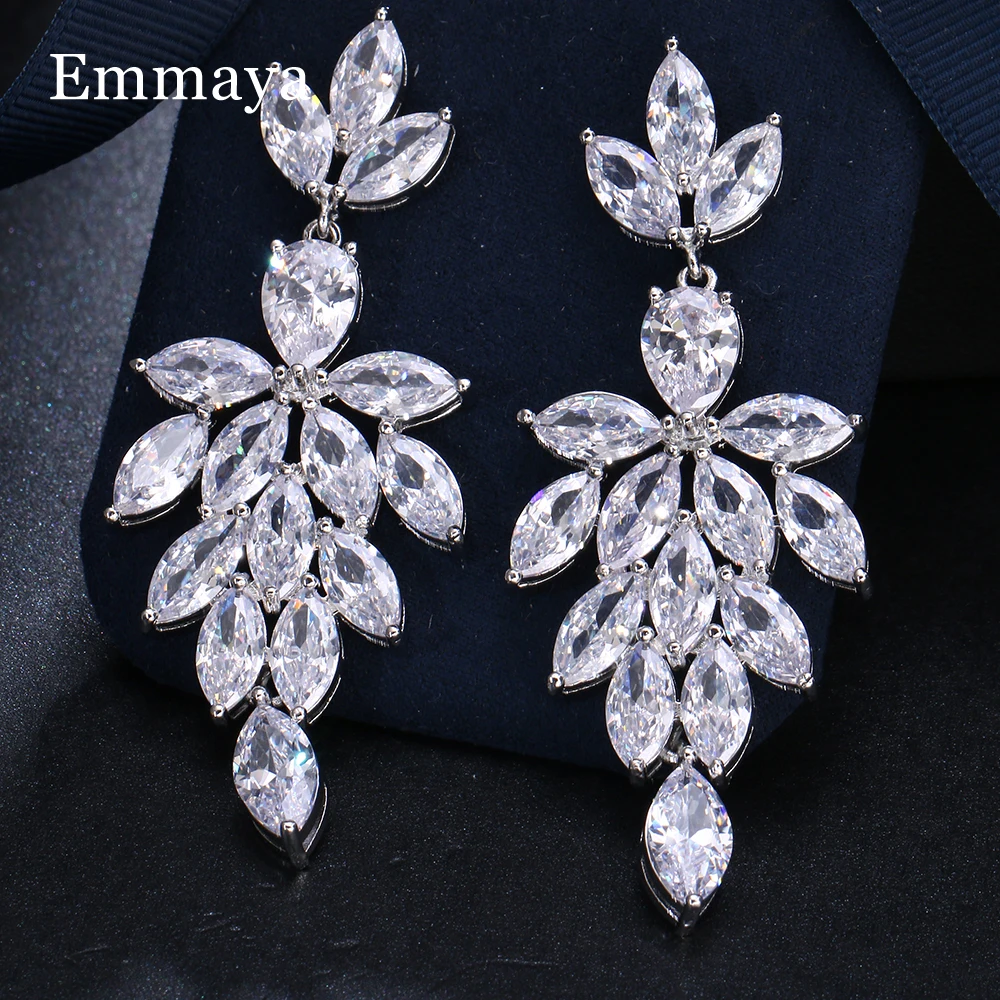 Emmaya New Arrival Fashion Wedding Party Dress-Up Shiny Zirconia Earring Leaves Shape Noble Ornament Female Exquisite Jewelry