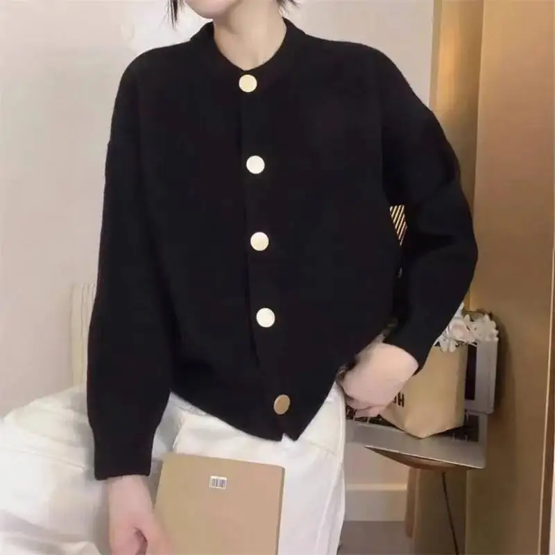 

Women's Sweater Cardigan 2026 Spring French Soft Knit Cardigan Design Single Breasted Loose Casual Top Outerwear