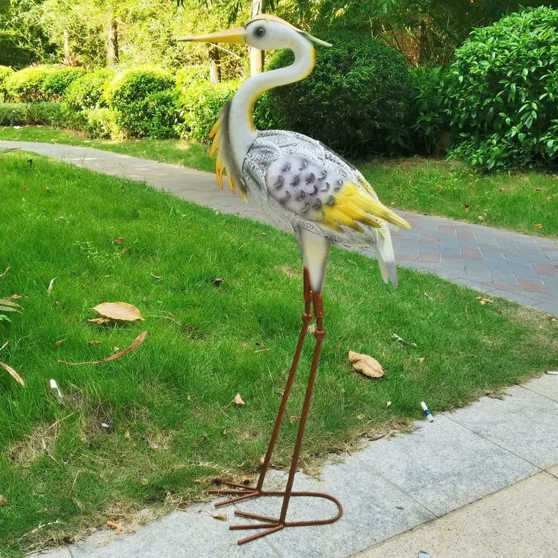 Железная вилла для рукоделия, уличная скульптура, пасторальный сад, живописная зона, красивая сельская местность, кран, украшение в виде животного