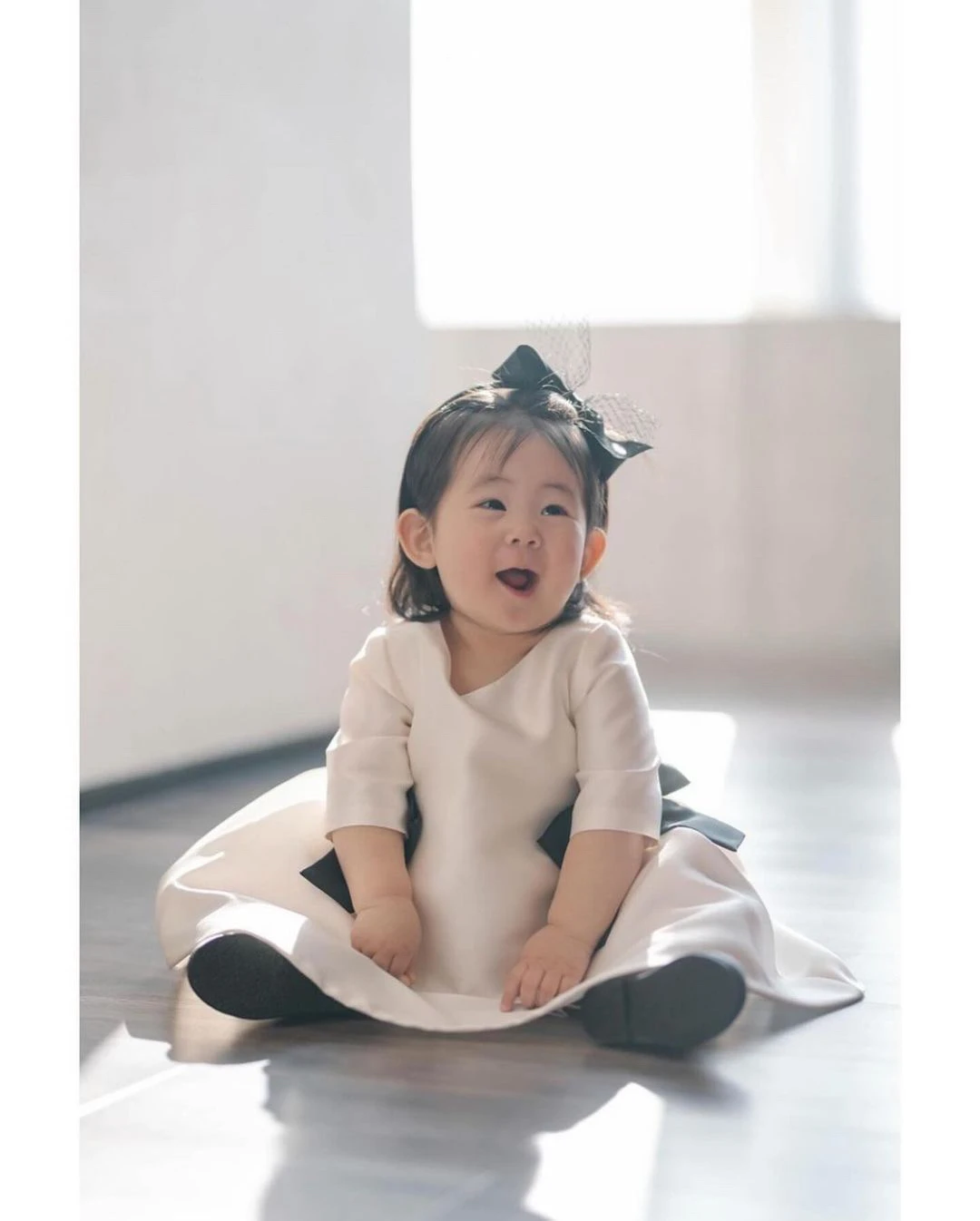

High-end Korean Princess Dress for Girls Long-sleeved Bow Dress Birthday Party Dress for One-year-old Baby Girls