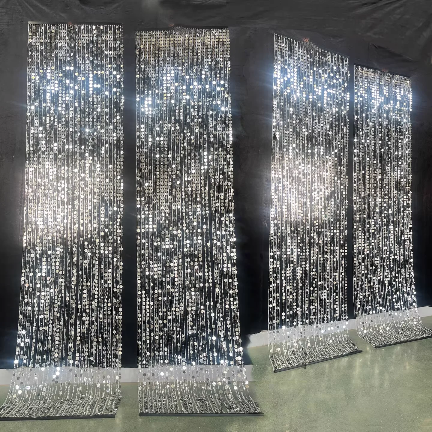 2pcs Glitter Hanging Curtain with Pearl String Bead Sparkling Wedding Decoration Accessory Mirror Stage Backdrop Ceiling Props