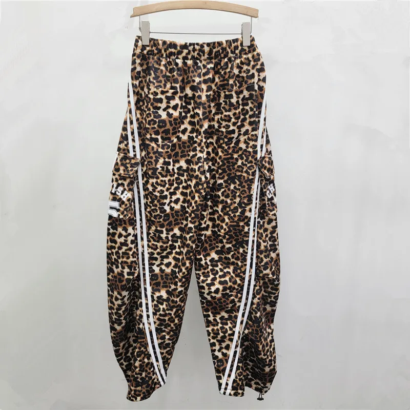 [zoci] 2024 Autumn New Design Leopard Pattern Splicing Stripe Elastic Loose Banana Casual Pants Bending Knife Pants