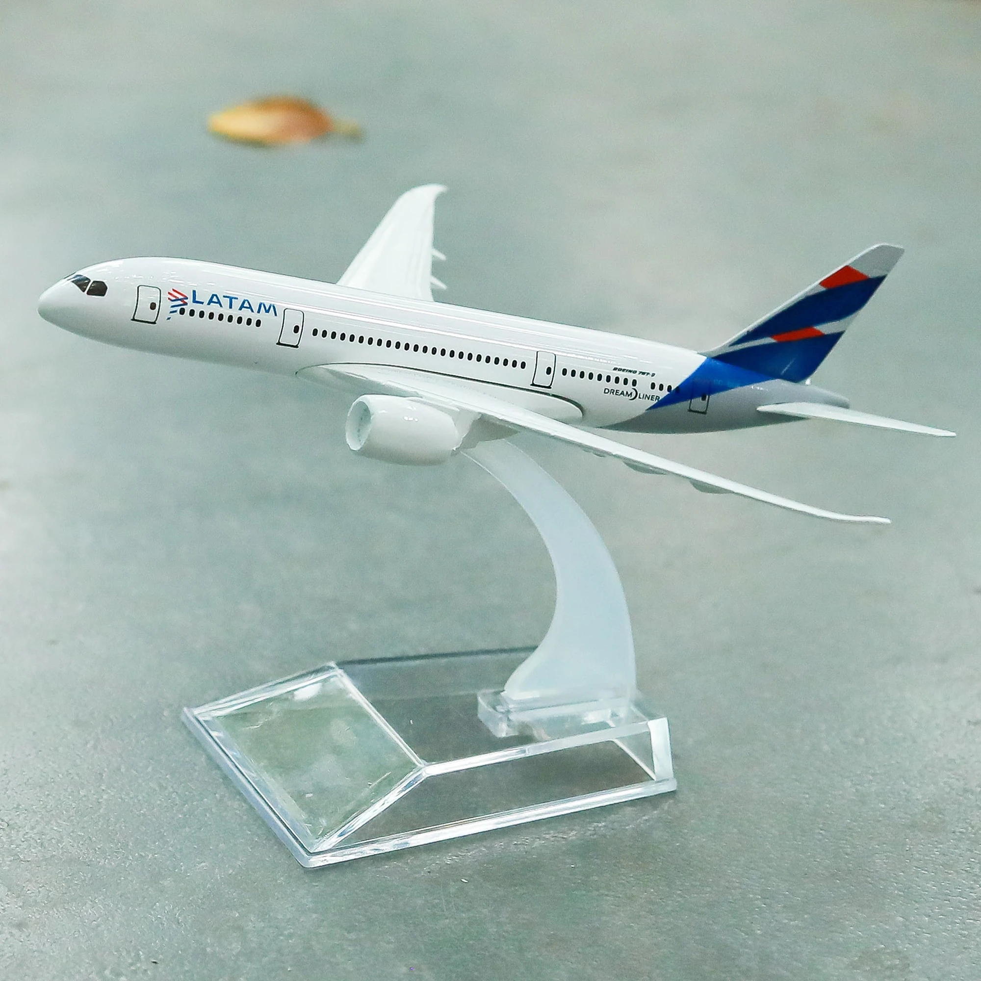 Skala 1:400 logam Diecast pesawat replika 15cm Mediterania Airbus Model pesawat 320 350 380 747 777 mainan miniatur