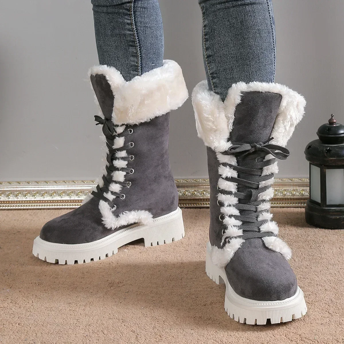 Bottes D'Hiver Pour Poupée 18 Pouces – 1 Paire Avec Doublure Fausse Fourrure Blanche Et Noeud – Accessoire De Mode Noël