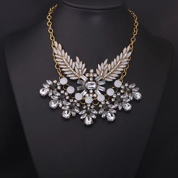 

DIY accessories European and American angel wings gem segment collarbone necklace exaggerated retro women's accessories wholesal