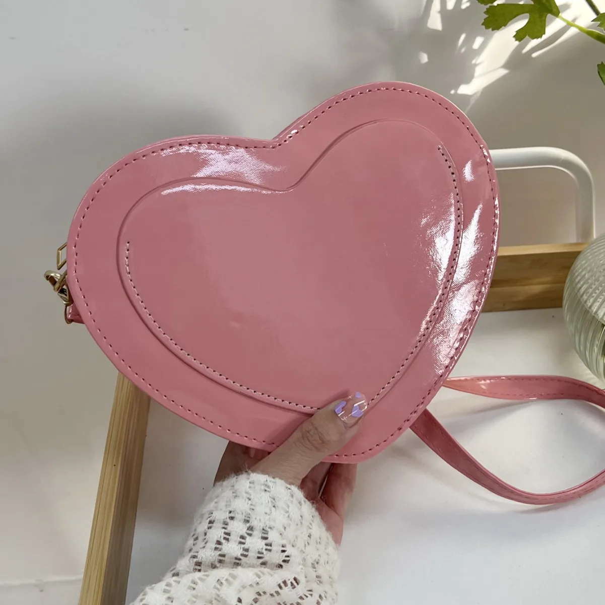 Cute Love Heart Shaped Crossbody Bag Coin Purses Pink PU Leather Handbags Trendy Fashion Simple Shoulder Bags for Women Girl