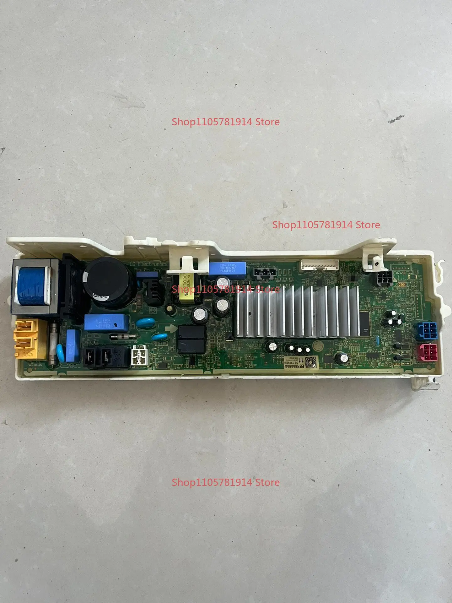Для стиральной машины LG WD-N51HNG21: компьютерная плата EBR85565611, дисплейная плата 8015379