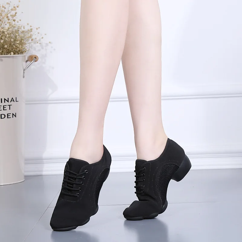 Dorosłe męskie czółenka na niskim obcasie nauczycielskie buty do tańca łacińskie tańczące Body Shape Training Square Street Cha Cha buty do tańca Breath Sneakers