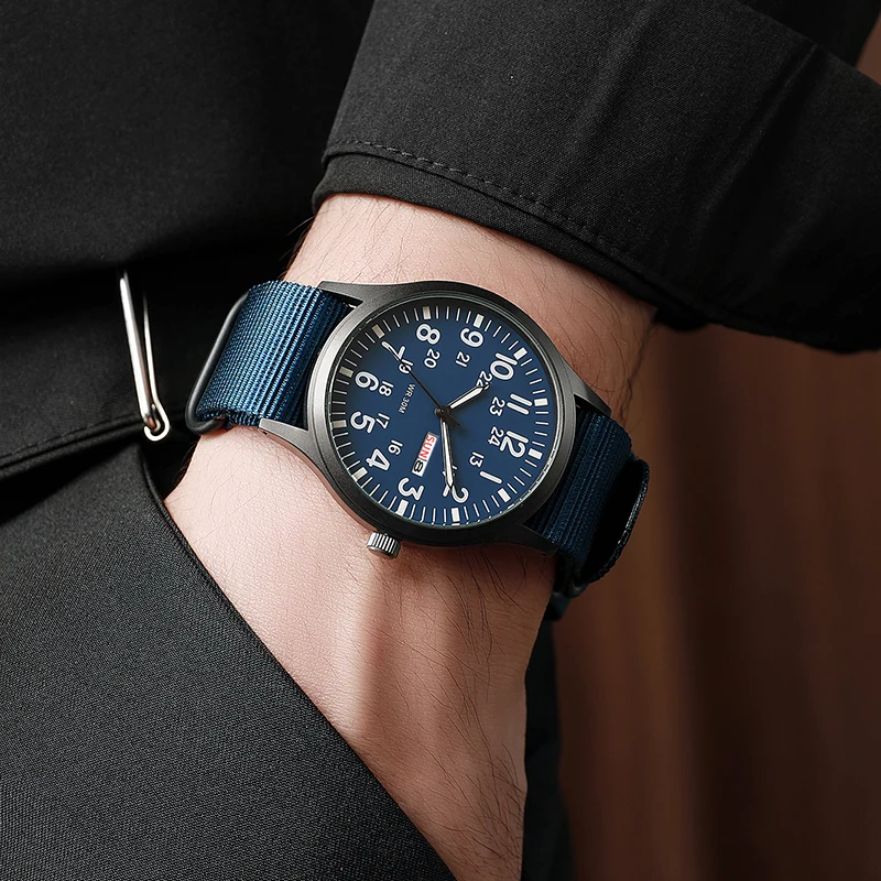 2025 جديد TPW موضة ساعة رجالية نايلون كوارتز ساعة ليلة ضوء النسيج التقويم أسبوع عرض التناظرية الساعات الرياضية الرقمية