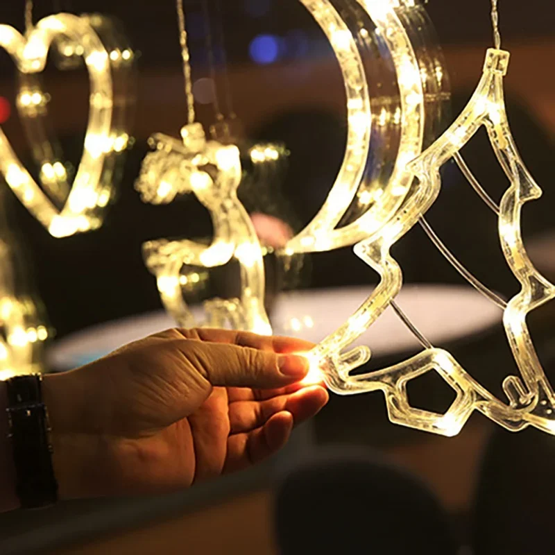 LED Night Light Battery Power Cartoon Shape Sucktion Cup Lamp Santa Claus Christmas Tree for Christmas Decorations LED Lights