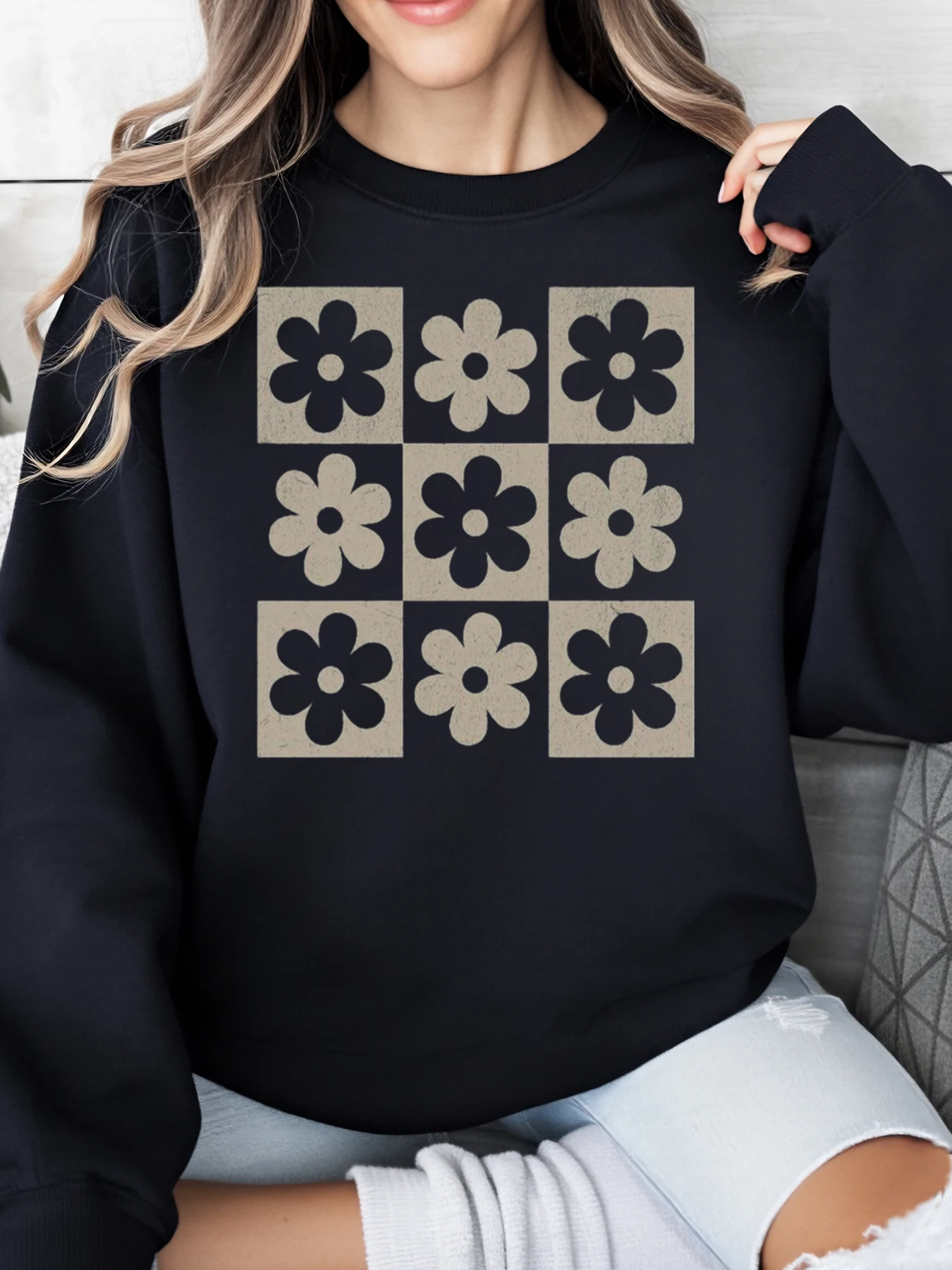 Flower Checkered Pattern Crewneck Sweatshirt Halloween Women Casual Wear Black Plus-Size