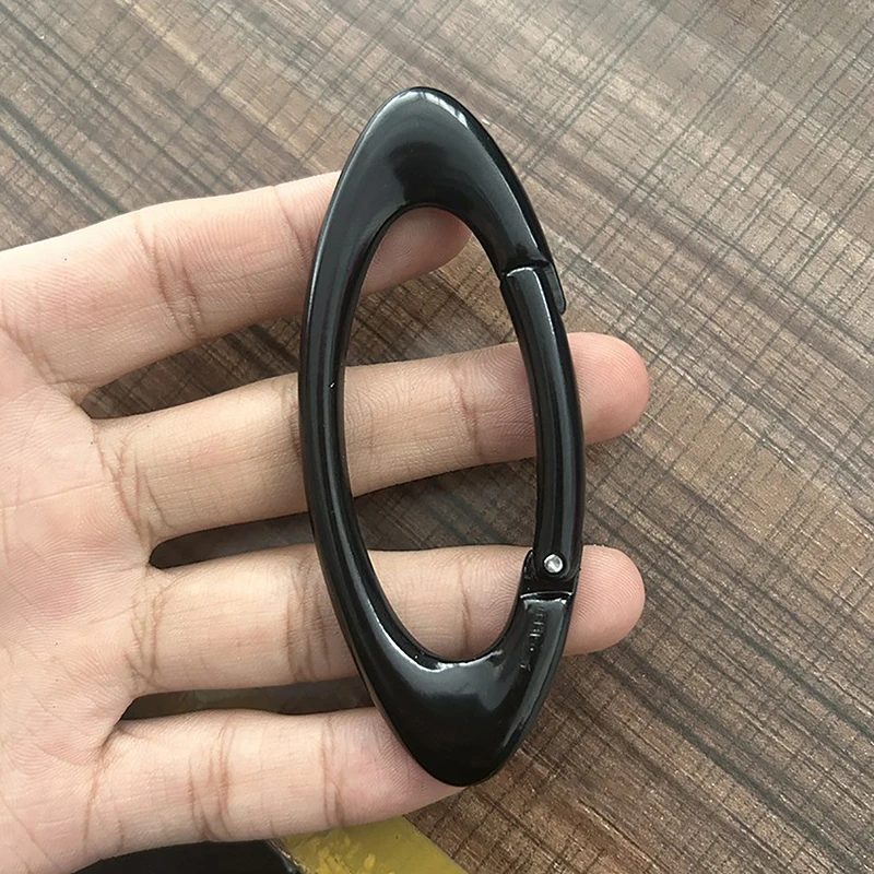 Fashion Oval Multifunctional Belt Buckle For Women Men Simplicity Belt Buckle Accessories Unisex Key Ring Alloy Carabiner