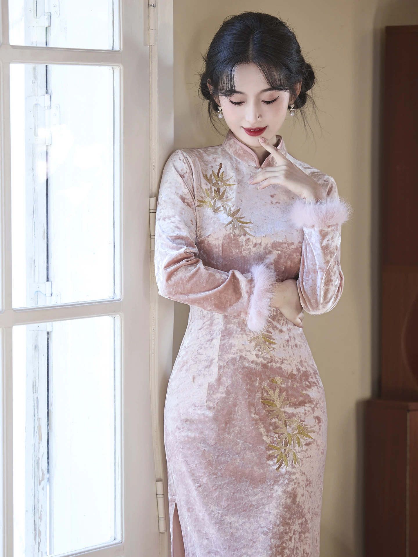 

Velvet New Chinese Sle Dr Girl's Daily Wear Fce Lined Midi Dr Low Slit Long Sve Warm Chinese Sle