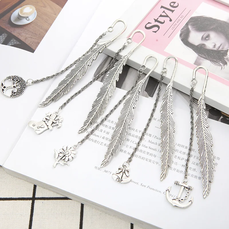 Vintage Japanese And Korean Silver Metal Bookmark Creative Gift Personalized Feather+pendant Reading Bookmark Office Stationery