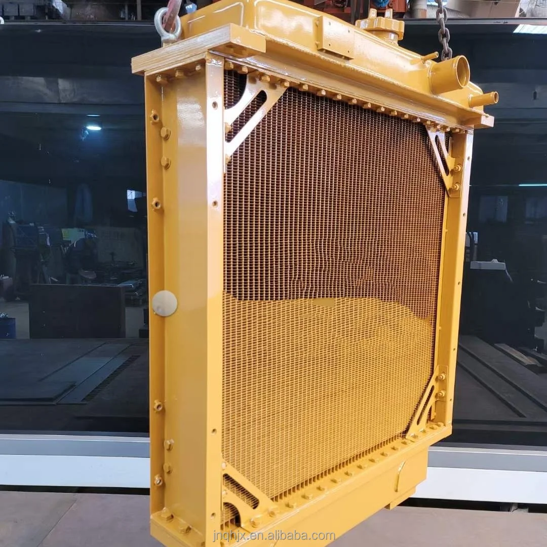 Third-Generation Electronic Fuel Injection Equipped Excavator Radiator Water Tank SD22 Construction Machinery Parts