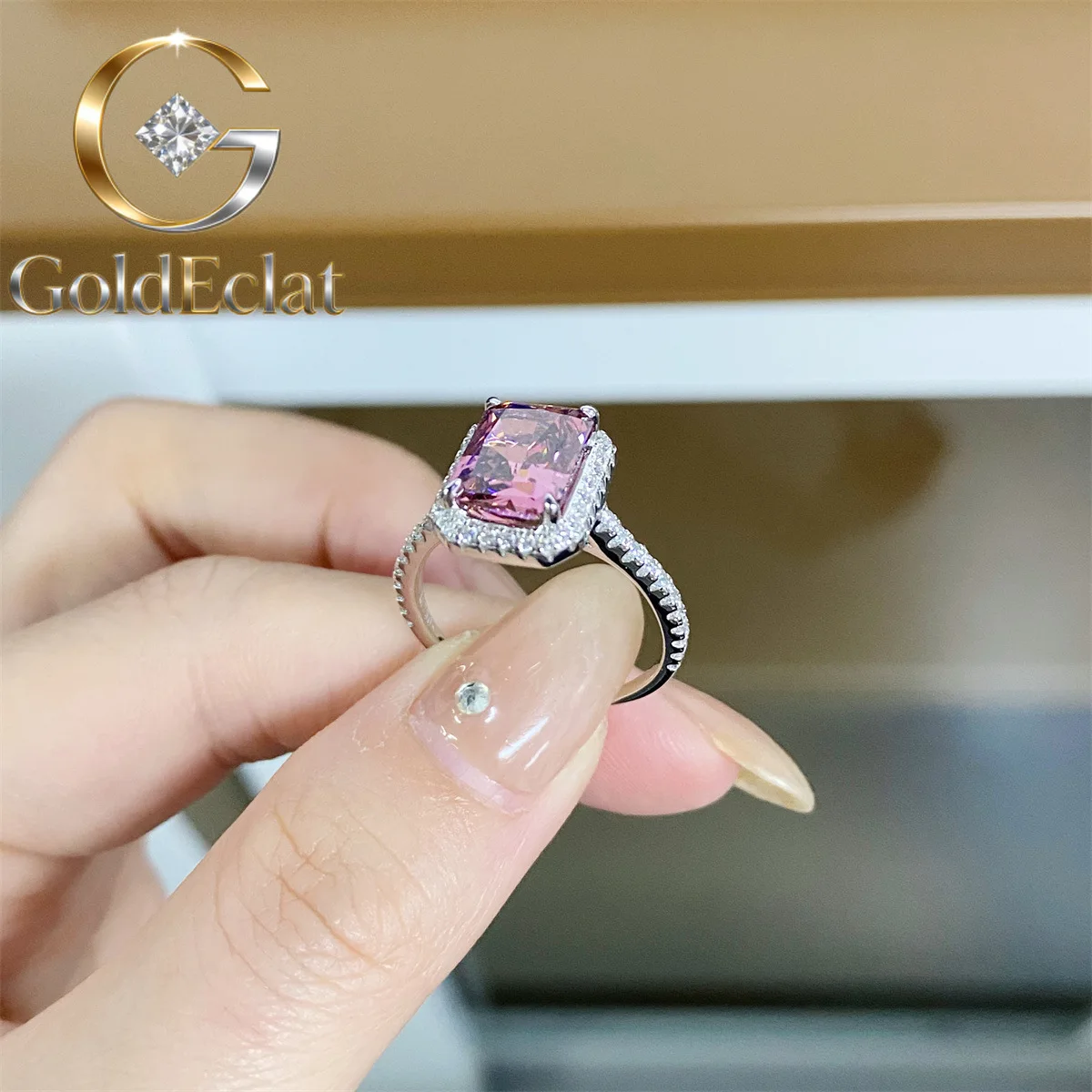 

GoldEclat Роскошное женское кольцо из платины PT950 с бриллиантом Moissanite D, 3 карата, квадратной огранки «Ледяной цветок», полностью инкрустированное бриллиантами