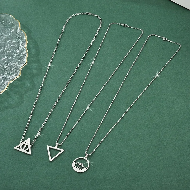 

2025 Titanium steel sweater chain, fashionable long necklace, stainless steel geometric pendant necklace for both men and women
