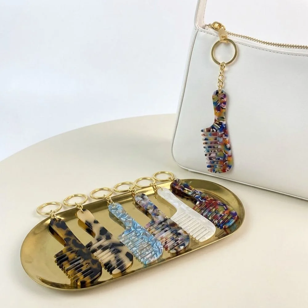 Cute Small Comb Keychain Portable Versatile Pocket Detangling Brush Simple Colorful Hairbrush Backpack Pendant Travel Essentials