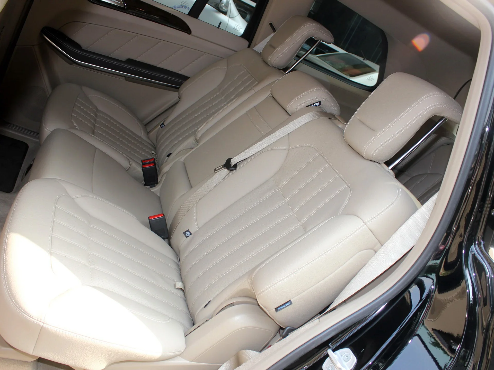 Spezieller Autositzbezug für 7 Sitze, passend für Mercedes Benz GL 2013 2014 2015 2016, PU-Leder Sitzkissen-Schutz, Autositzbezüge – Detail 2