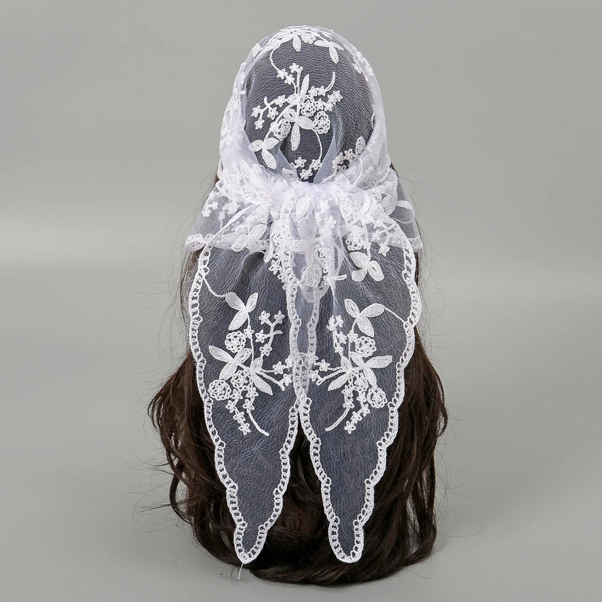 

1pcs 135*45cm New Hollow Out Lace Scarf Embroidery Solid Color Hair Scarf Headband Thin Vintage Lace HandkerChiefs Women