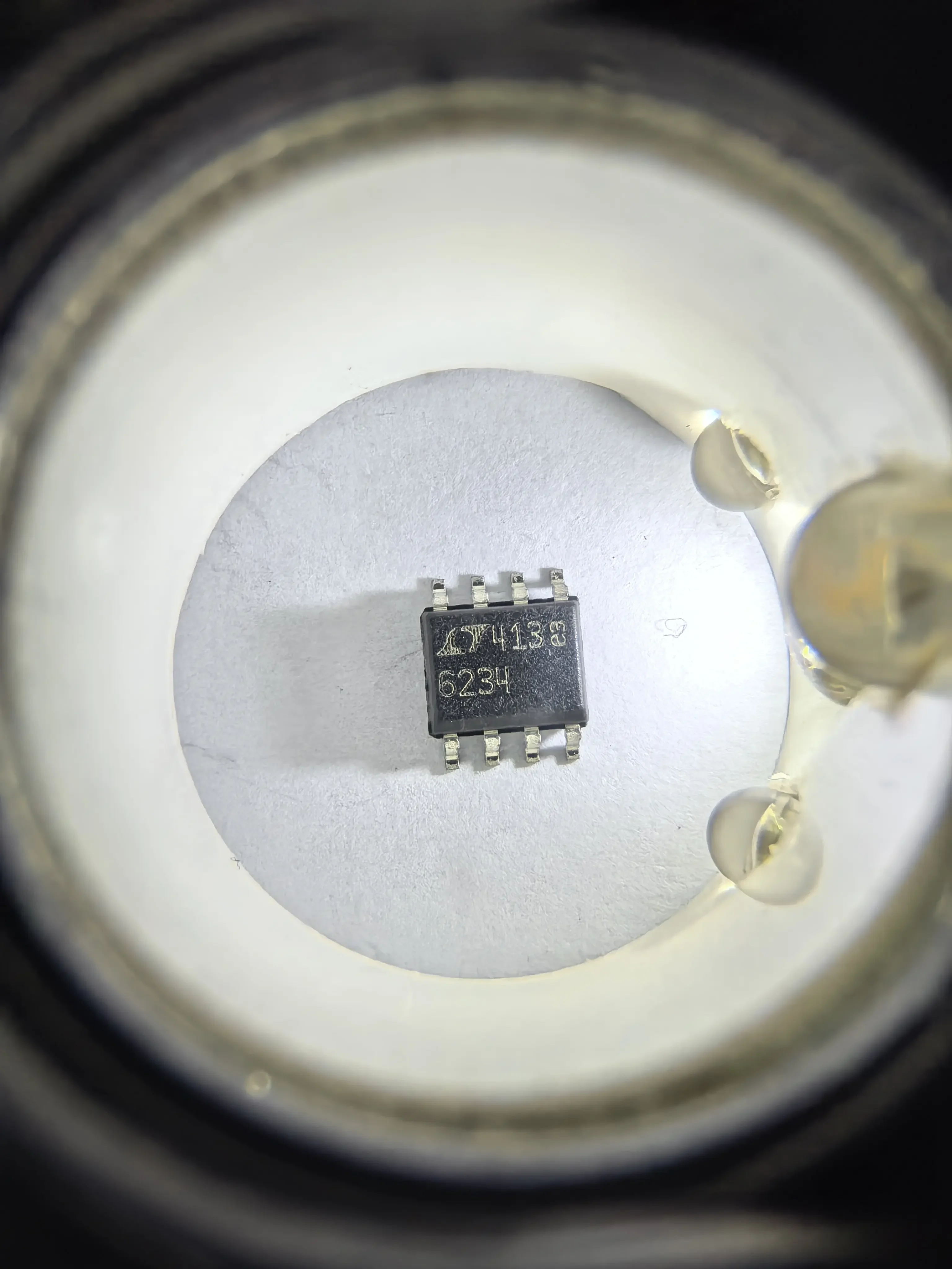 LT6234CDD LT6234IDD LT6234CS8 LT6234IS8 LT6234 - 60MHz, Rail-to-Rail Output, 1.9nV/rtHz, 1.2mA Op Amp Family