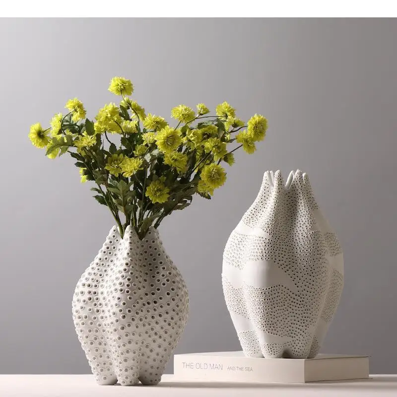 

Hollow Vase Ceramic Handicraft Ornaments Hole Point Flower Arrangement Abstract Geometry Home Decoration Accessories