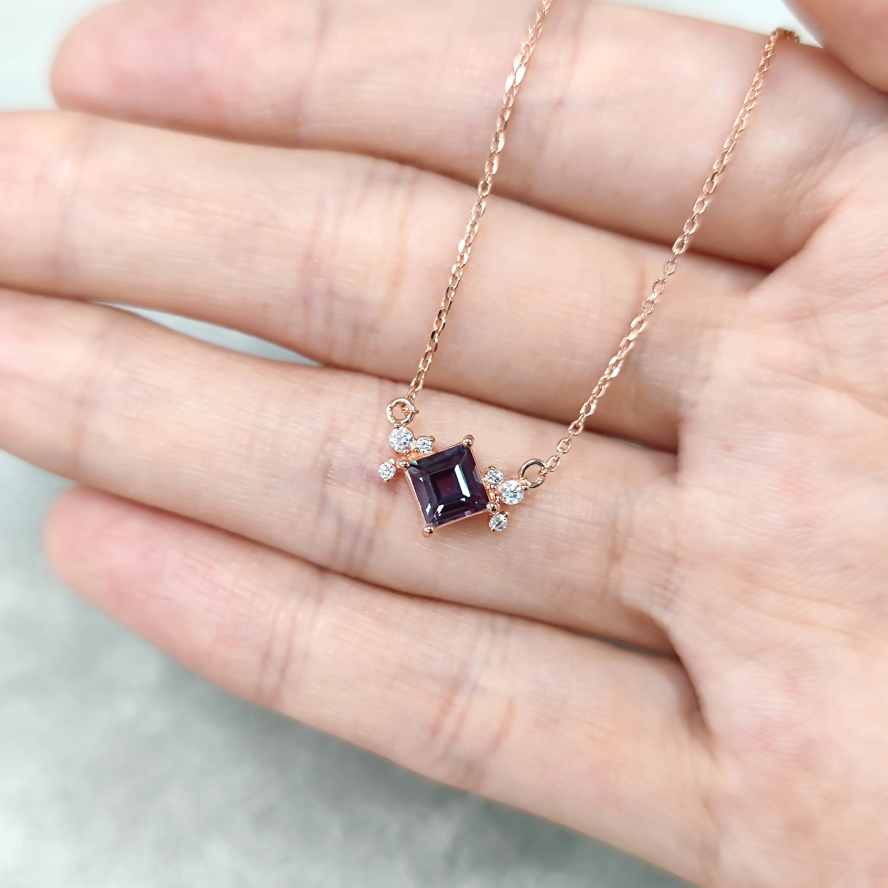 GEM'S BALLET Square 5x5mm Color Change Lab Alexandrite Rose Gold Plated 925 Sterling Silver June Birthstone Pendant Necklace