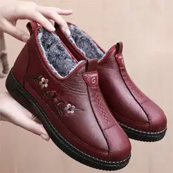 New Women Vulcanize Shoes  New Winter Casual Slip On Fur Shoes for Women Waterproof Plush Print Shallow Mom Loafer Zapatos Mujer