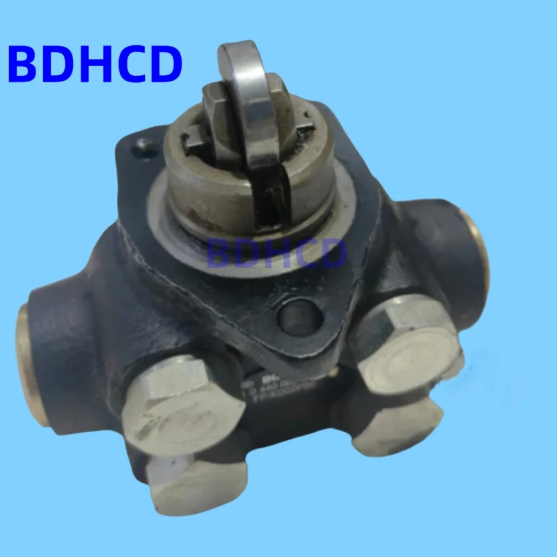 0 440 008 077 Fuel Injection Feed Pump High Pressure Feed Pump For OEM 2.0L TDI Diesel Engine