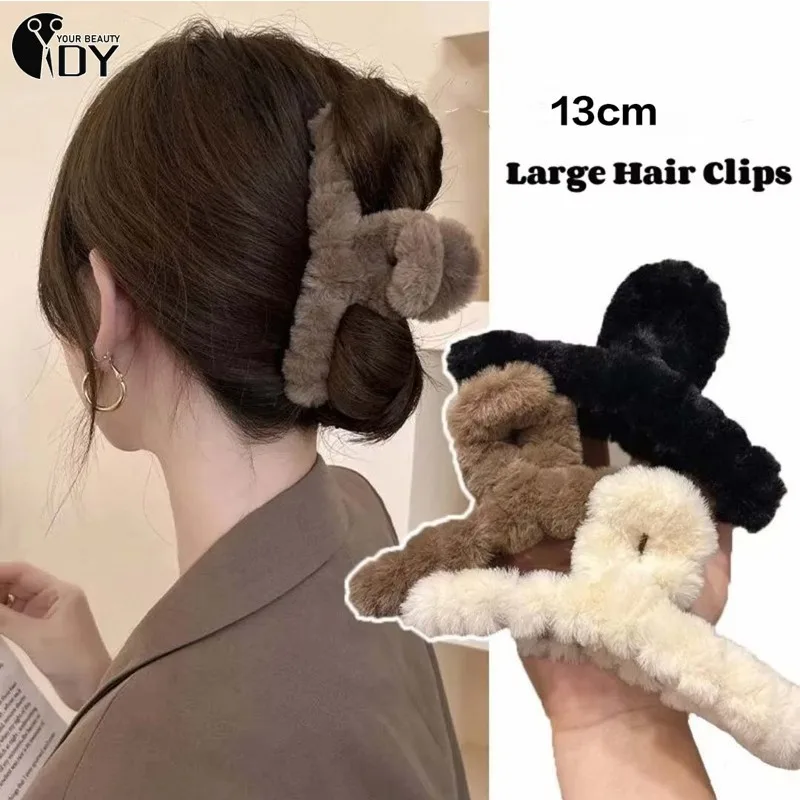 

Elegant Plush Hair Clip Claw Korean Fashion Extra Large Imitation Rabbit Plush Grab Cawl Clips Girl Hair Accessories