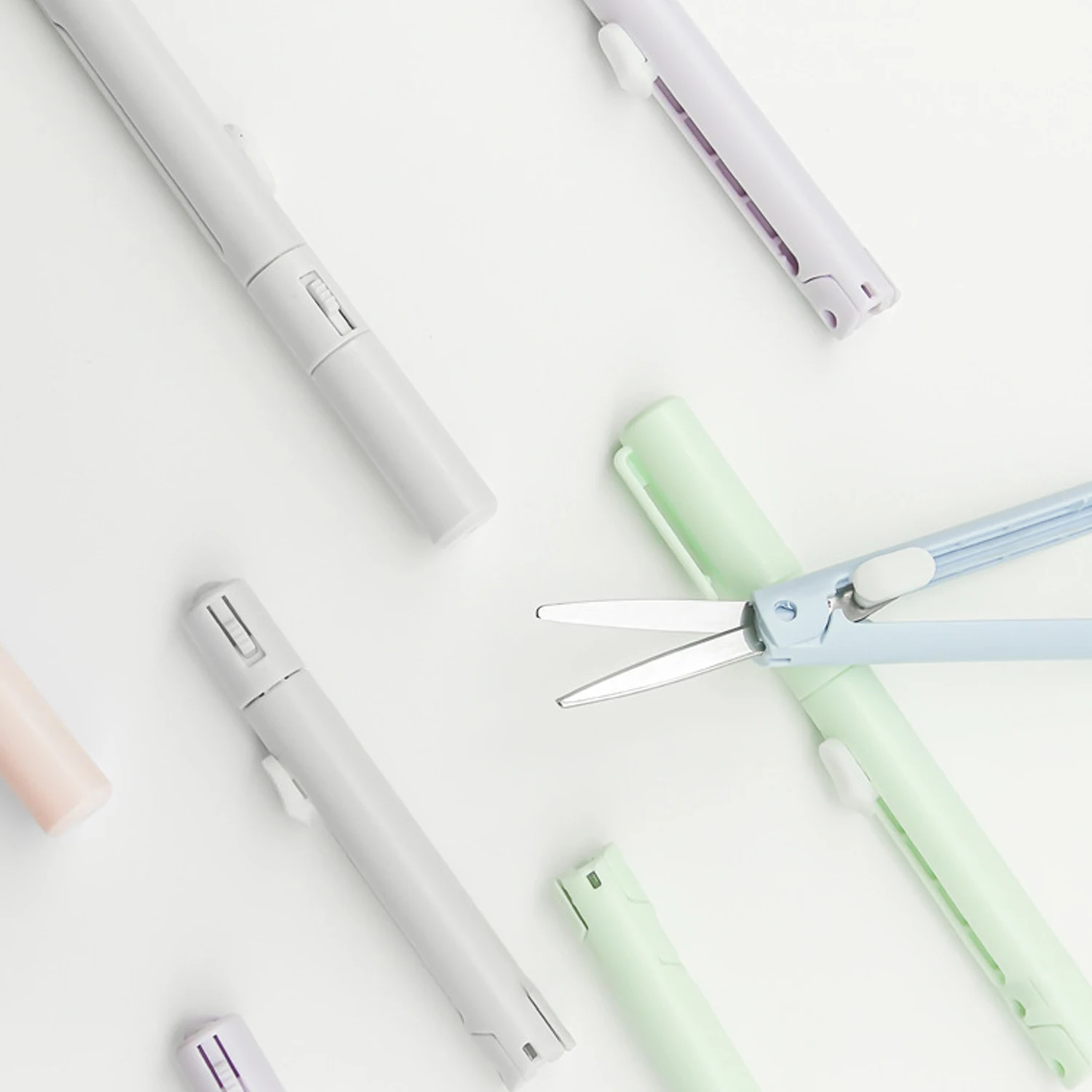 2 In 1 Mini Portable Scissors Paper Cutter Knife Multifunctional Pocket Pen Shape Scrapbooking Carving Cutting Utility Knife