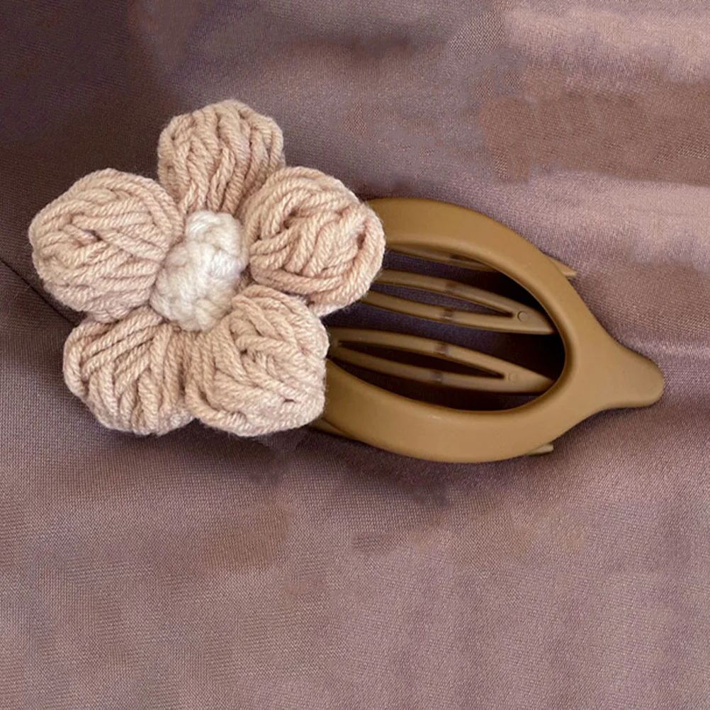 

Hawaiian Flower Hair Claw Clip for Women Crochet Barrette Knitted Accessory Spring Fashion Kawaii Hair Clips Trend