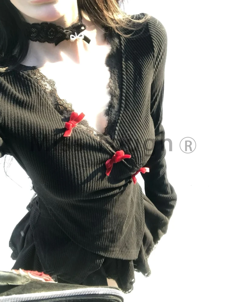 Japanese fashion sexy style black retro 2 piece sets v neck tops + short skirt new Design y2k harajuku autumn winter women suits