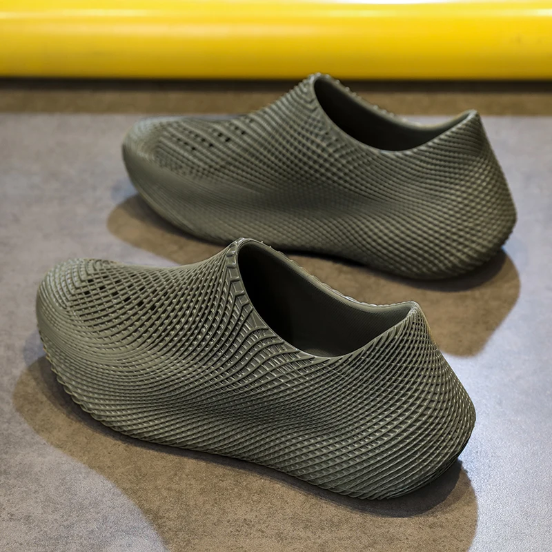 Men's Sandals Outdoor Summer Thick Soles Breathable Sea Shoes Barefoot Skin Non-slip Beach Wading River Shoes Platform Sandals