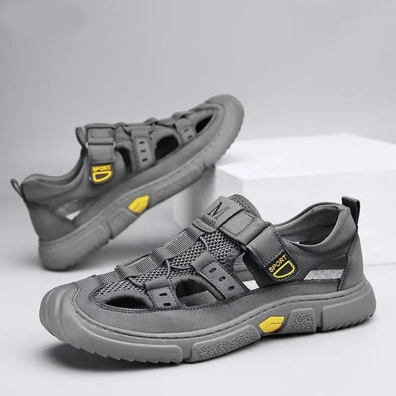Men's Closed Toe Sandals Lace Up Comfortable Lightweight Outdoor Walking Shoes Rugged Sole Daily Wear