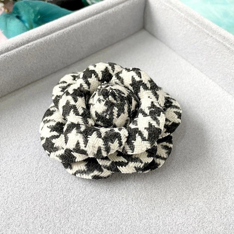 Retro Stoff Kamelie Blume Brosche Pins für Frauen Mode Strickjacke Mantel Corsage Anstecknadel Kleidung Schmuck Accessoires Mädchen – Detail 5