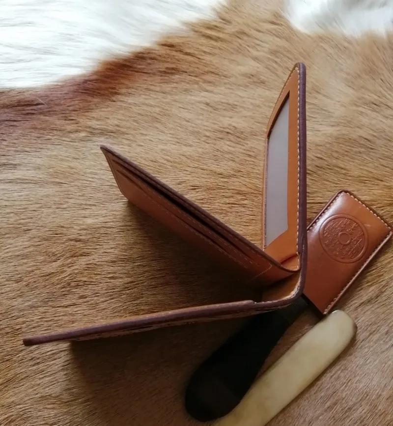 Handgemaakte Korte Portemonnees Knappe Paardenportemonnees Vrouwen Mannen Clutch Groente Gelooide Leren Dunne Rijbewijs Portemonnee Kaarthouder